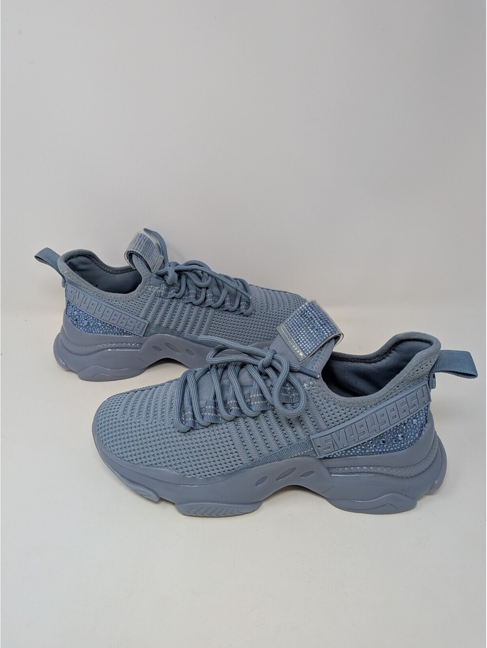 Steve Madden Maxima Women's Size 7.5 Blue Rhinestone Crystal Sneakers -No Insole